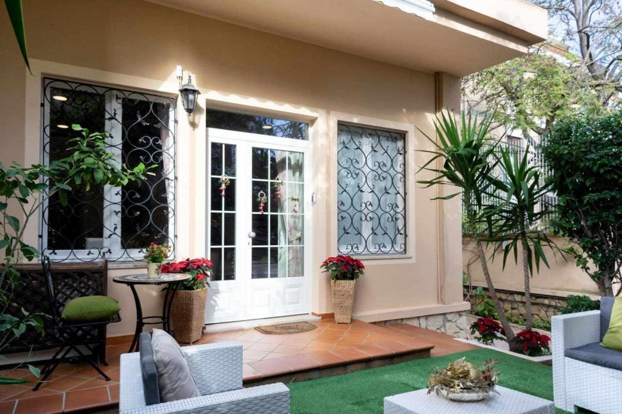 Elegante Villa centro città giardino barbeque parcheggio ideale per 10pl Cagliari Quarto foto